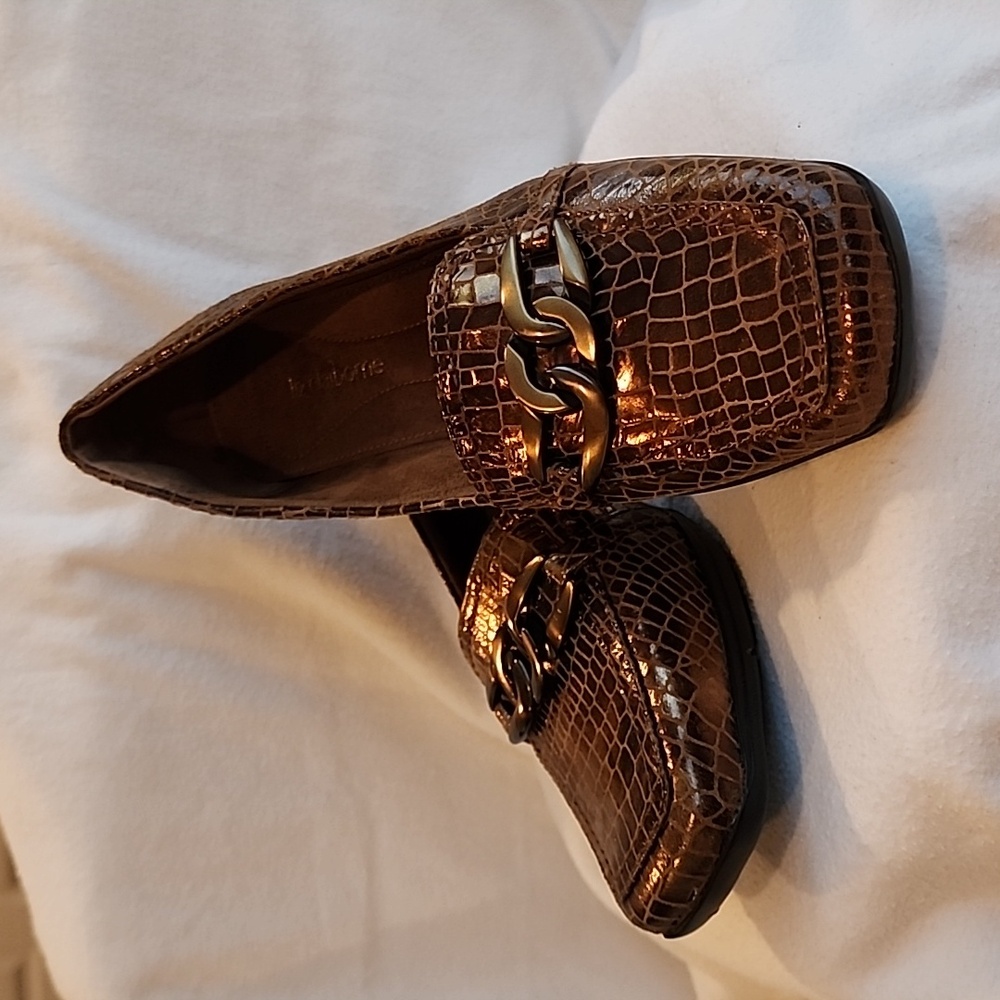 Liz Claiborne Benson Career Flat Brown Leather Reptile Embossed Loafer Size 7.5M